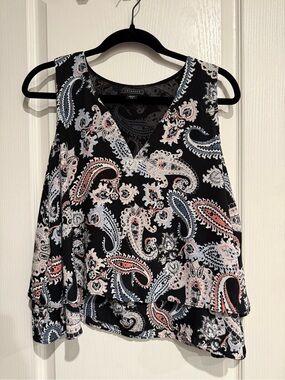 Metaphor Black Paisley V-Neck Sleeveless Camisole
